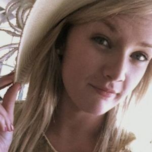 Meet your Posher, Lexie